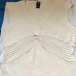 Women's Cream Sleeveless Top